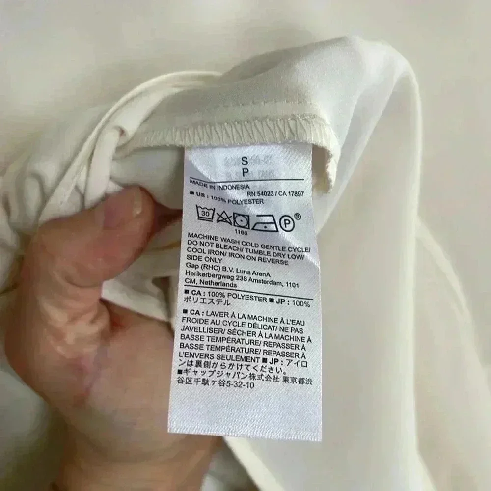 Banana Republic Silky Small Shell Off-white NWT - Picture 3 of 4